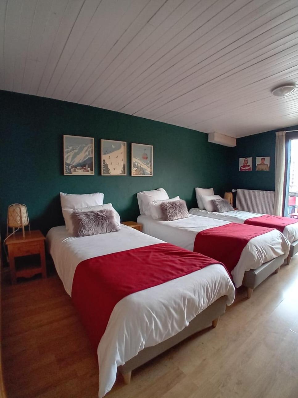 Hotel Le Sherpa Лес дьо Алпс Екстериор снимка
